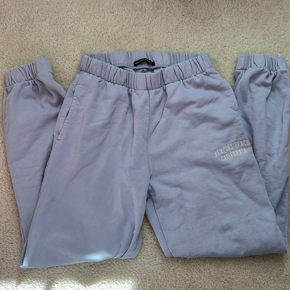 Brandy Melville ‘Newport Beach California’ light blue sweatpants